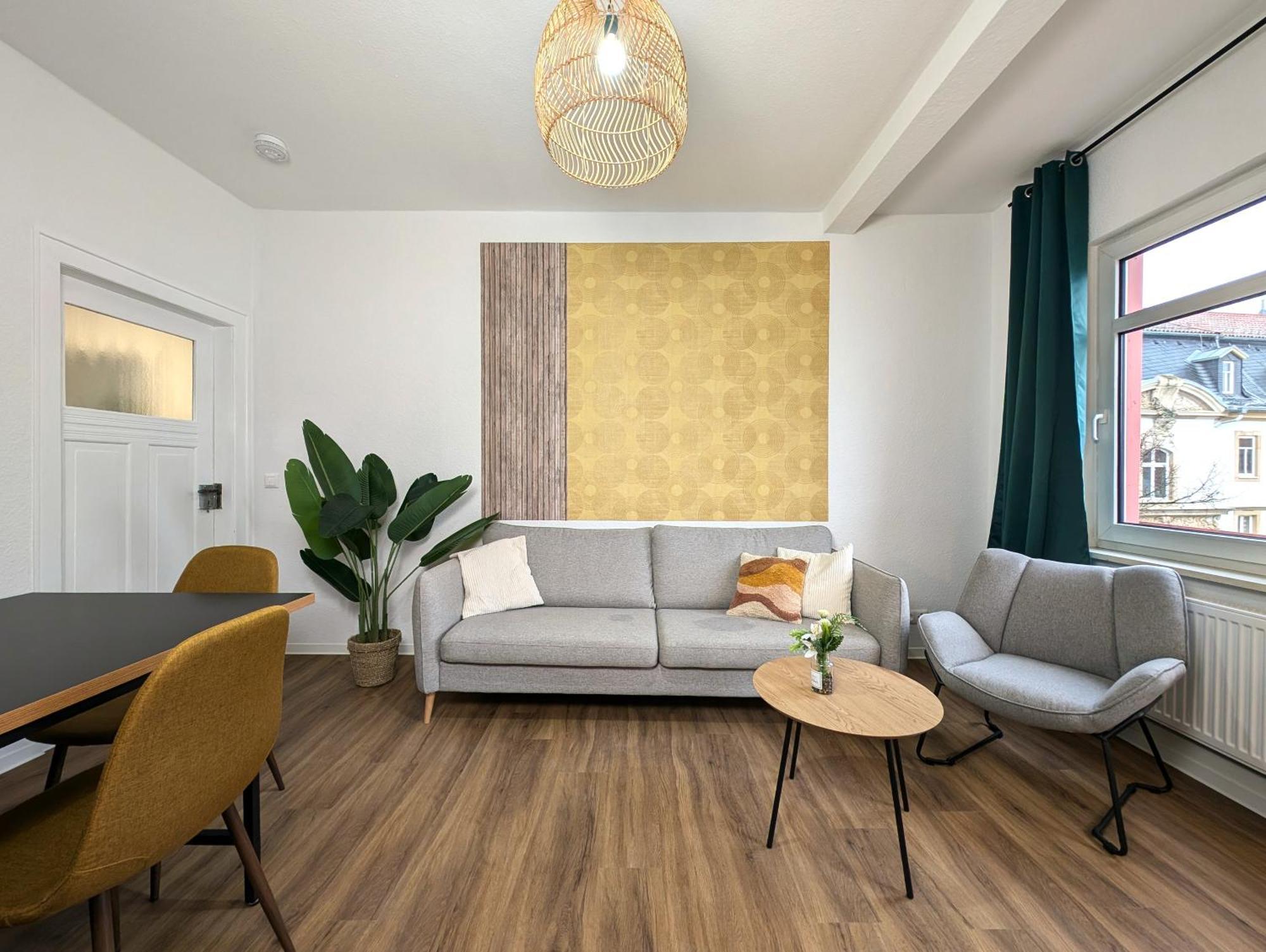 Bohnapartments - Topfmarkt Xxl Suiten - Neu In Top Zentrumslage, Vollausstattung, Wlan, Parkplaetze Ilmenau Exterior photo