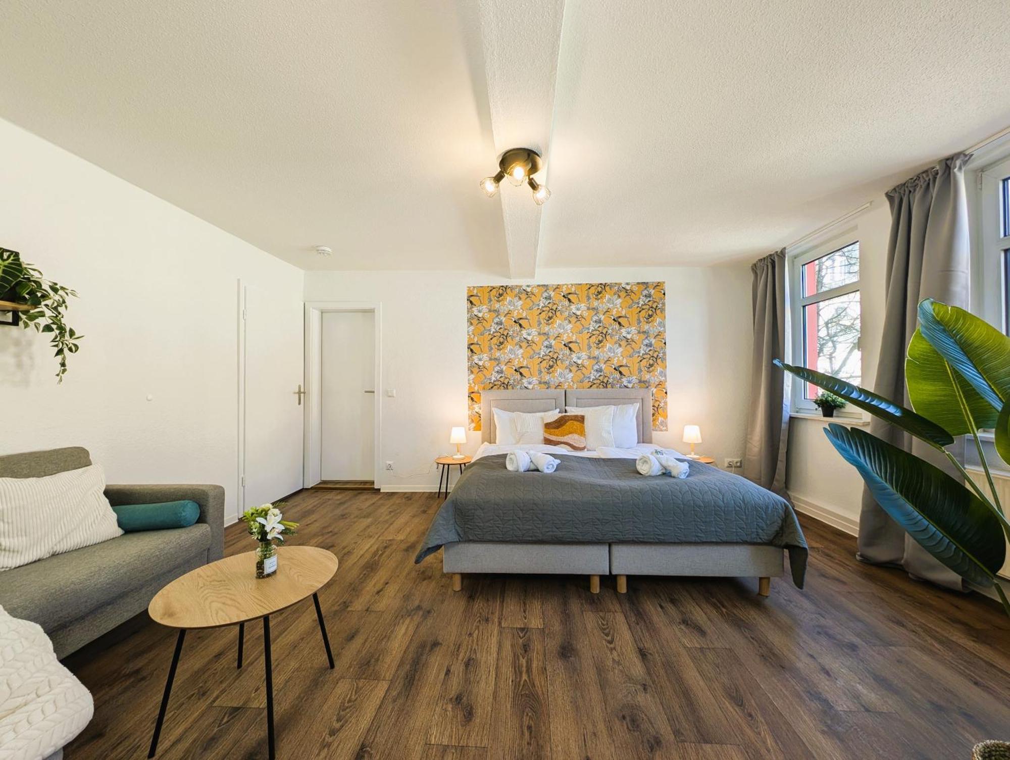 Bohnapartments - Topfmarkt Xxl Suiten - Neu In Top Zentrumslage, Vollausstattung, Wlan, Parkplaetze Ilmenau Exterior photo