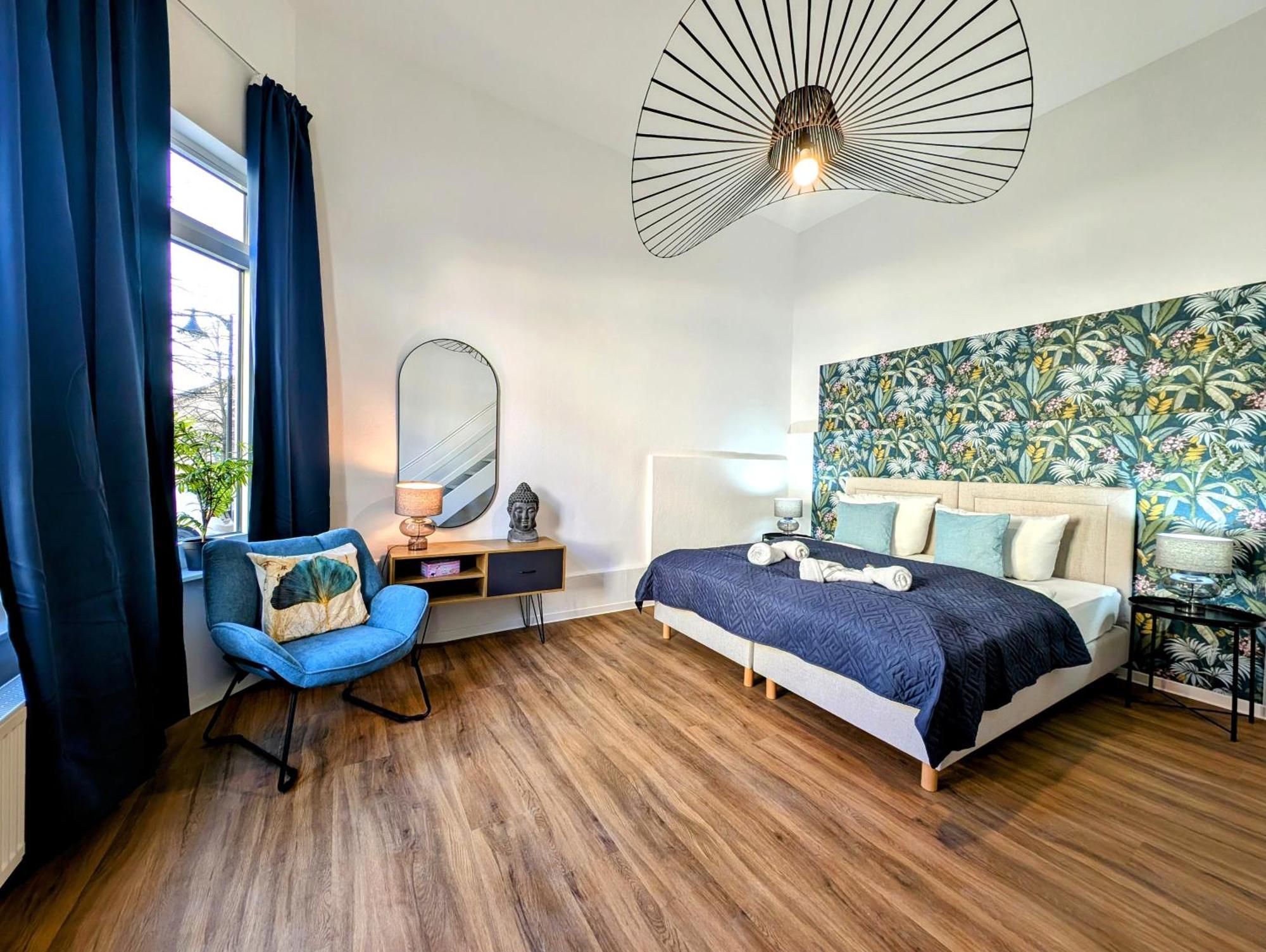 Bohnapartments - Topfmarkt Xxl Suiten - Neu In Top Zentrumslage, Vollausstattung, Wlan, Parkplaetze Ilmenau Exterior photo